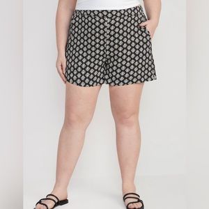 High-waisted Playa Soft-spun Shorts - Black Geo